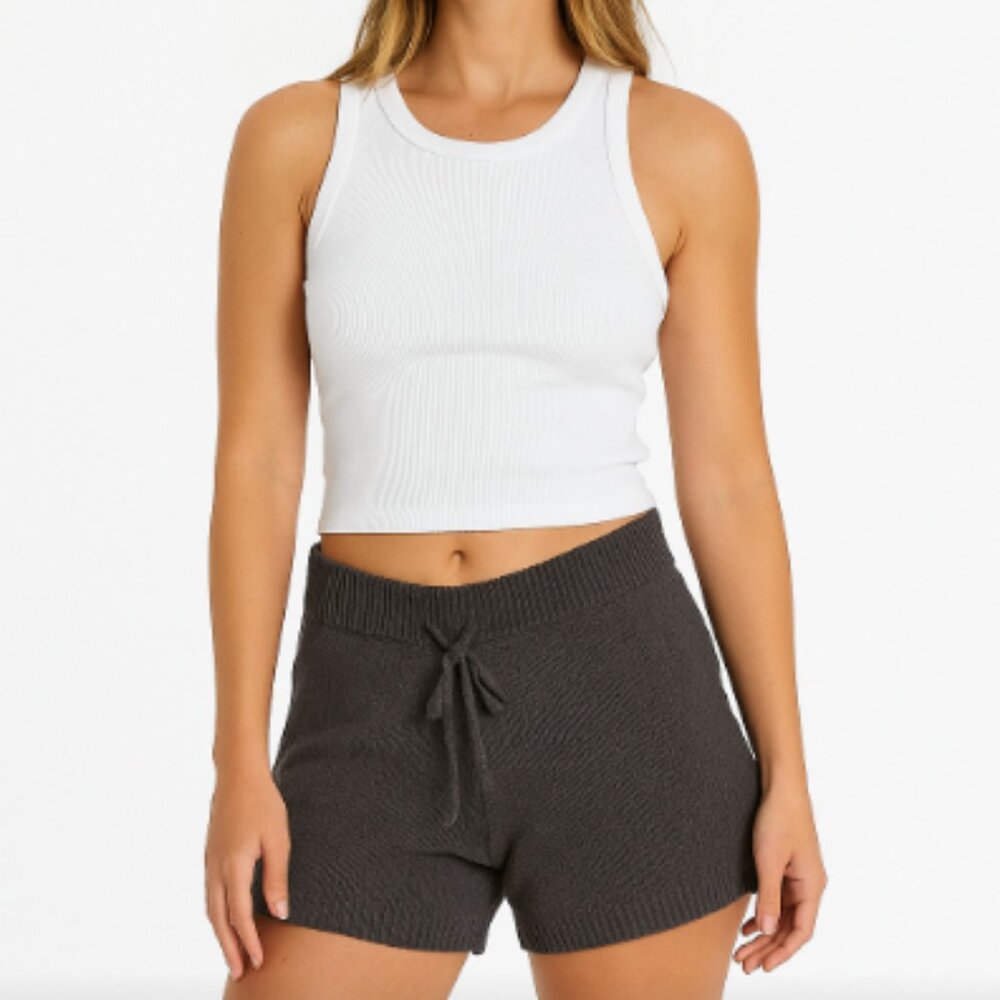 DYI Women's Sweater Felt Bottom Short Black Size Medium